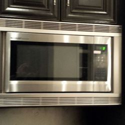 Build in Microwave with trim kit