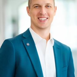 Lone Star Chiro - Dr. Jacob Stutz - Doctor of Chiropractic with 10+ years of experience