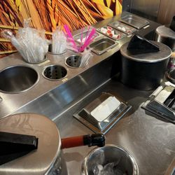 Braums - Drink station.