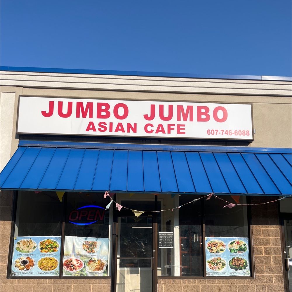 Food from Jumbo Jumbo Asian Cafe