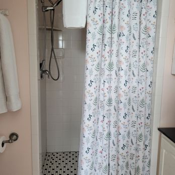 The Hill House Bed & Breakfast - The shower is much larger than it looks! Prettiest Shower Curtain I've ever seen! - Bed & Breakfast Near Me - Loretto, Kentucky The Hill House Bed & Breakfast - The shower is much larger than it looks! Prettiest Shower Curtain I've ever seen! - Bed & Breakfast Near Me - Loretto, Kentucky