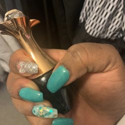 Nikki Nails - Done to perfection