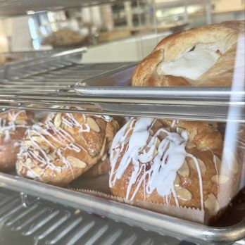 Italian Coffee - Bakery case - Coffee & Tea Near Me - North Ridgeville, Ohio Italian Coffee - Bakery case - Coffee & Tea Near Me - North Ridgeville, Ohio