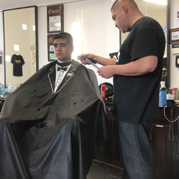Oakdale Barber Shop - Barbers Near Me - Oakdale, California