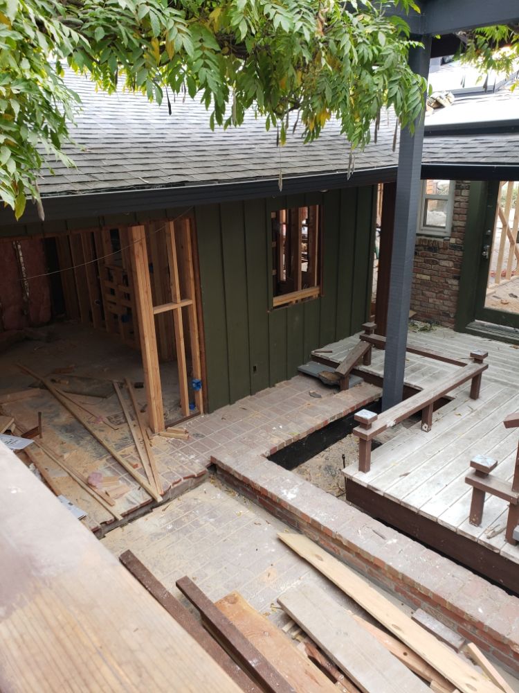 Slide of All Season Handyman