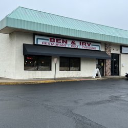 Ben & Irv's - Outside