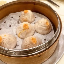 D1. Soup Dumpling with Crab Meat and Pork D1. Soup Dumpling with Crab Meat and Pork