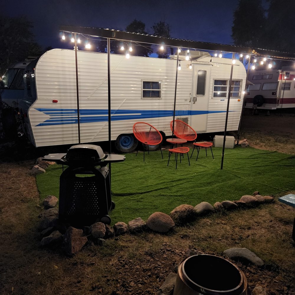 Starlite Vintage Resort - Campgrounds Near Me - Cañon City, Colorado