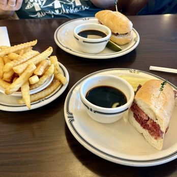 Langer's Delicatessen - #17 -- Hot Pastrami French Dip Sandwich and French Fries - Delis Near Me - Los Angeles, California