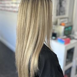 Adore Salon by Clori