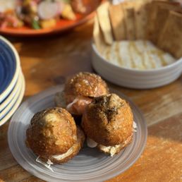 Smoked Salmon Sliders