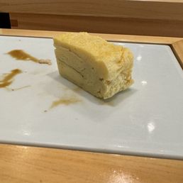 Presentation is LOW EFFORT. What do you mean you served tamago on a dirty looking plate? Presentation is LOW EFFORT. What do you mean you served tamago on a dirty looking plate?