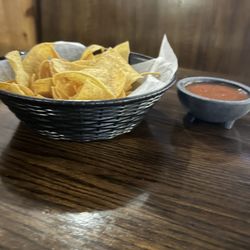 Mi Lupita - Chips and salsa