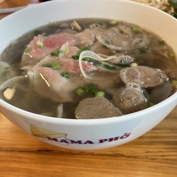 Mama Pho - No.17 - Vietnamese Near Me - Honolulu, Hawaii Mama Pho - No.17 - Vietnamese Near Me - Honolulu, Hawaii