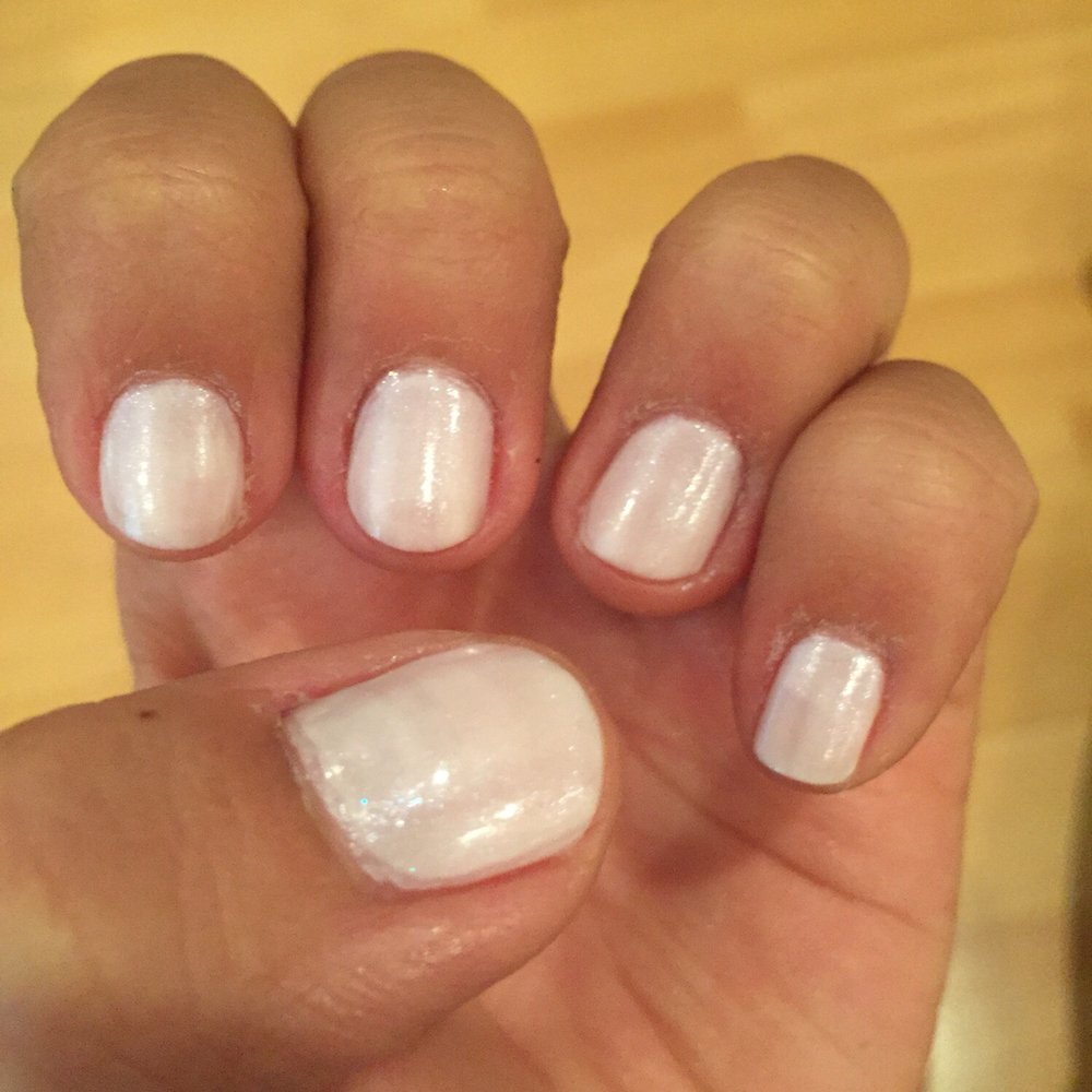 La Flora Nails - Nail Salons Near Me - Studio City, California La Flora Nails - Nail Salons Near Me - Studio City, California