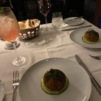 Delmonico's - Steakhouses Near Me - New York, New York