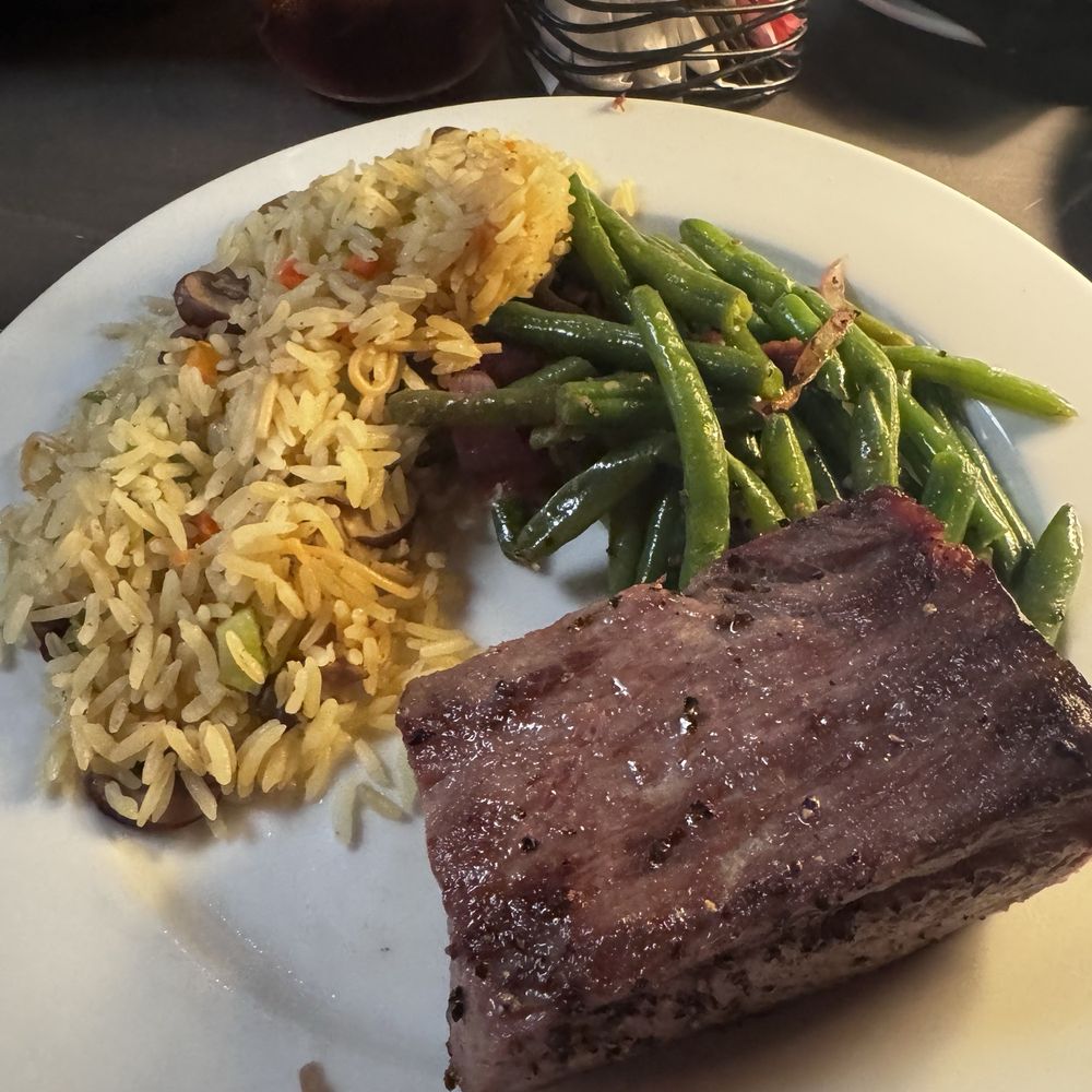 Tahoe Joe's - Steakhouses Near Me - Fresno, California Tahoe Joe's - Steakhouses Near Me - Fresno, California