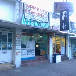 Imprenta Independencia - Se ubica en la afueras del Metro Tacubaya.