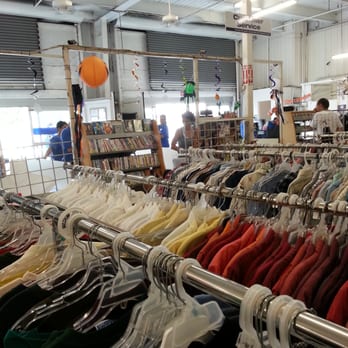 Goodwill Hawaii - Thrift Stores Near Me - Aiea, Hawaii