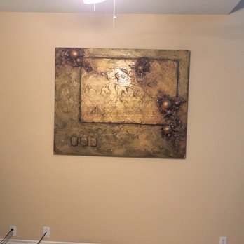 Picture Hanging with US - Living room - Interior Design Near Me Picture Hanging with US - Living room - Interior Design Near Me