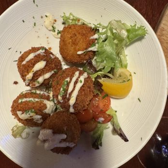 Redwood Cafe - Crab arancini - New American Near Me - Modesto, California Redwood Cafe - Crab arancini - New American Near Me - Modesto, California