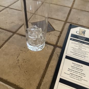 Annata Wine Bar - Wine Bars Near Me - Hammonton, New Jersey
