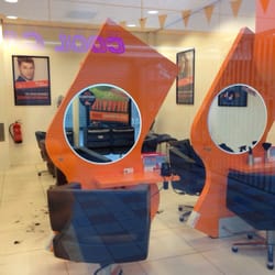 BrainWash - De knipstations.