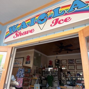 Waiola Shave Ice - Ice Cream & Frozen Yogurt Near Me - Honolulu, Hawaii