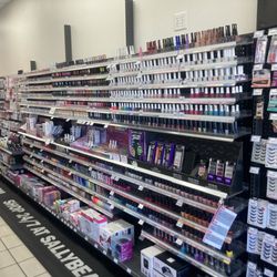 Sally Beauty - Nails isle
