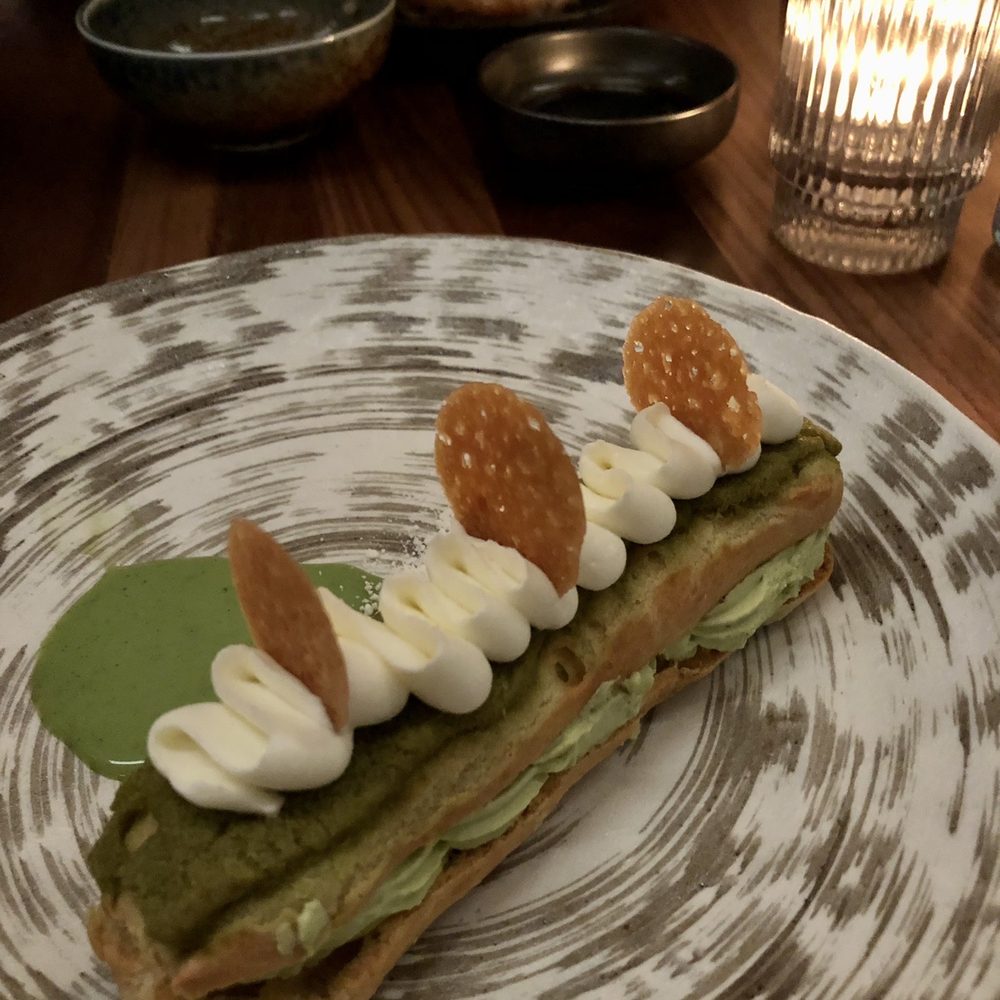 Bisutoro - Matcha eclair - Ramen Near Me - Phoenix, Arizona