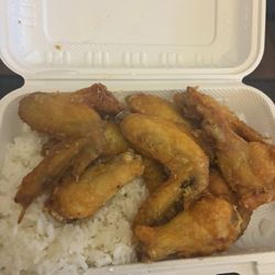 Four wings with Steam Rice