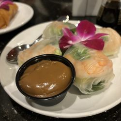 Bamboo Asian Café - Shrimp Spring Rolls