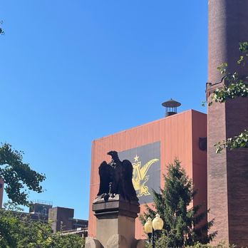 Budweiser Brewery Experience - Beer Tours Near Me - Saint Louis, Missouri