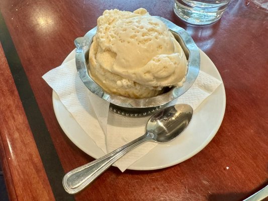 Tolli’s Trattoria by null