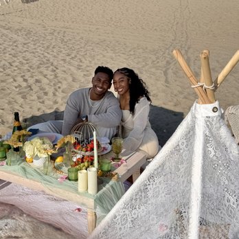 Dolce Vita Makers - Proposal Picnic! - Wedding Planning Near Me - Los Angeles, California