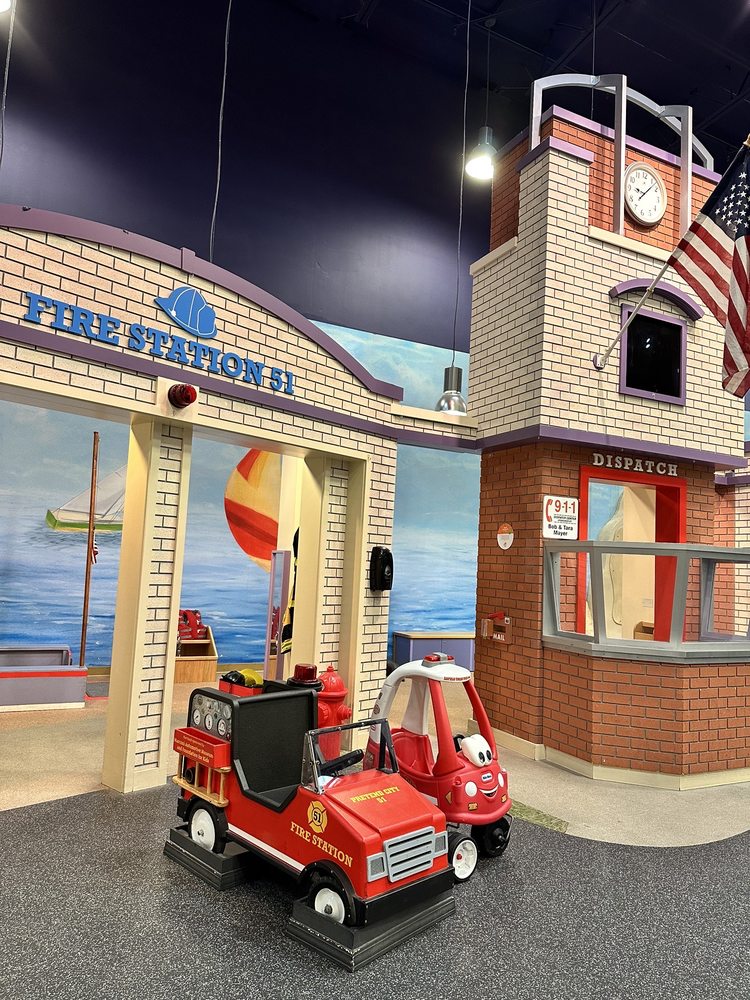 PRETEND CITY CHILDREN’S MUSEUM Updated October 2024 1084 Photos