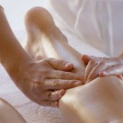 Sundari Massage Therapy / Lori Watkins