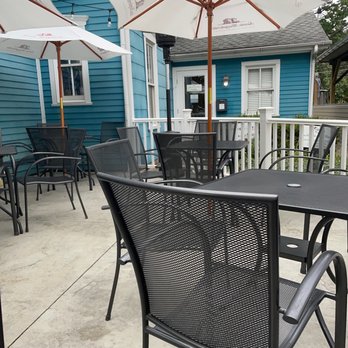 Annie's Wine Cottage - a patio with tables and umbrellas - Beer, Wine & Spirits Near Me - Powell, Ohio Annie's Wine Cottage - a patio with tables and umbrellas - Beer, Wine & Spirits Near Me - Powell, Ohio
