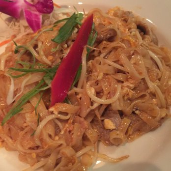 Thai Palace - Delicious beef pad thai! - Thai Near Me - Bradenton, Florida Thai Palace - Delicious beef pad thai! - Thai Near Me - Bradenton, Florida