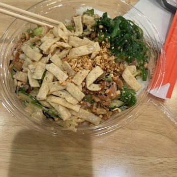 Pokeworks - Salmon bowl - Poke Near Me - Irvine, California Pokeworks - Salmon bowl - Poke Near Me - Irvine, California