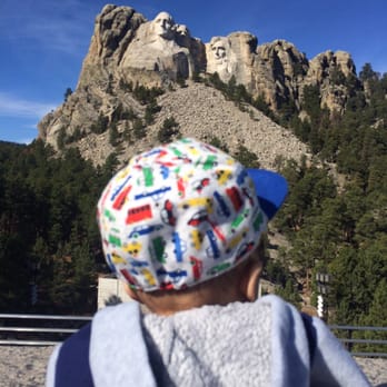 Mount Rushmore National Memorial - Landmarks & Historical Buildings Near Me - Keystone, South Dakota