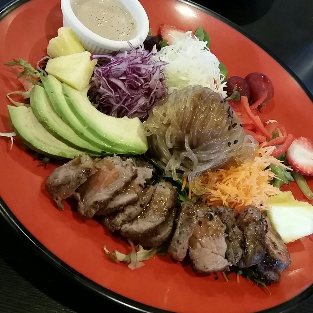 Fresh Heim - sliced beef steak (teriyaki sauce) & fresh salad (peanut pecan sauce) with noodles - Salad Near Me - Austin, Texas Fresh Heim - sliced beef steak (teriyaki sauce) & fresh salad (peanut pecan sauce) with noodles - Salad Near Me - Austin, Texas