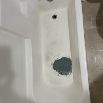 Always Refinishing - They had to do some filling in because there was a crack. - Kitchen & Bath Near Me Always Refinishing - They had to do some filling in because there was a crack. - Kitchen & Bath Near Me