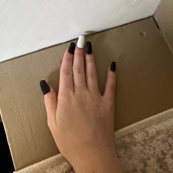 Elegant Nails - Nail Salons Near Me - Portage, Wisconsin