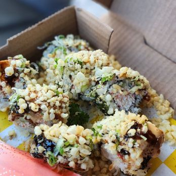 I 8Sushi - Omg crunch roll - Sushi Bars Near Me - Culver City, California I 8Sushi - Omg crunch roll - Sushi Bars Near Me - Culver City, California