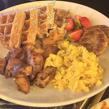Noir Kitchen & Cocktails - Traditional waffle platter - Soul Food Near Me - Nashville, Tennessee Noir Kitchen & Cocktails - Traditional waffle platter - Soul Food Near Me - Nashville, Tennessee