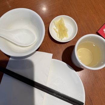 鼎泰豐 - Tea - Taiwanese Near Me - Hong Kong, HK 鼎泰豐 - Tea - Taiwanese Near Me - Hong Kong, HK