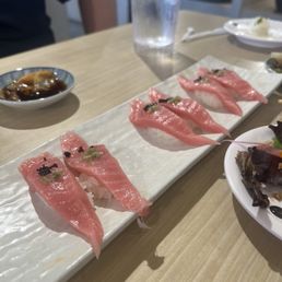 Tuna Ningiri Tuna Ningiri