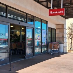 HomeGoods - Store entrance