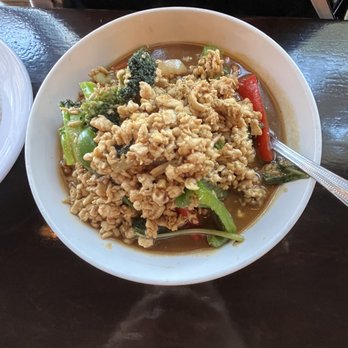 Rai Lay Thai - Basil chicken. Best sauce ever - Sushi Bars Near Me - Charlotte, North Carolina Rai Lay Thai - Basil chicken. Best sauce ever - Sushi Bars Near Me - Charlotte, North Carolina